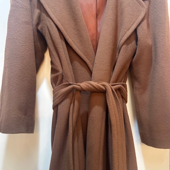 Regency Pure Cashmere Coat with  large shoulder pads - Picture 5 of 13